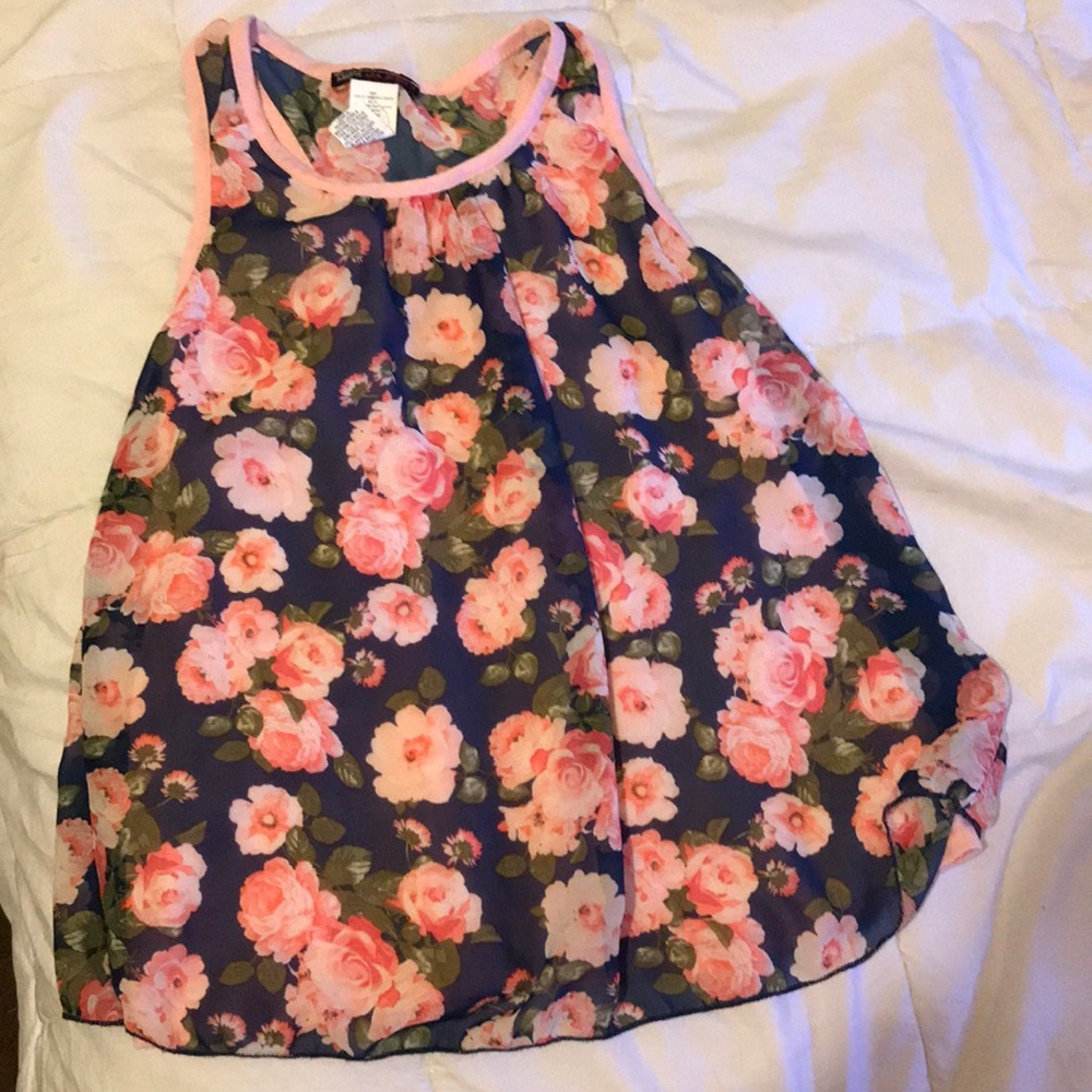 Flower tank